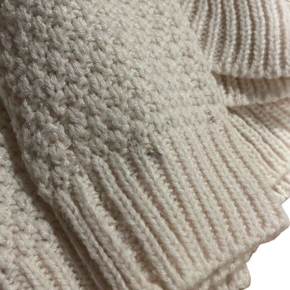 Cloud Chaser Off-White Cream Lace Rose Roses Sweater Women’s XS - Picture 7 of 7
